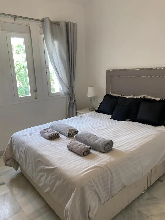 Arruzafa Playa Beachfront Apartment La Cala De Mijas